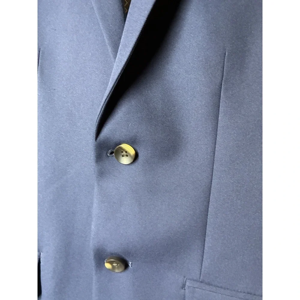 Haggar Slim 365 Lifestyle Active Flex Moisture Wick Performance Suit Navy 36R